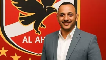هل يتولى أسامة هلال منصب مدير التعاقدات بـ الأهلي؟
