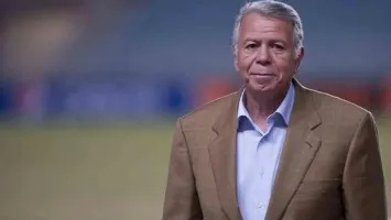 "ارتفاع ضغط مفاجئ".. تطورات الحالة الصحية لـ حسن حمدي رئيس الأهلي السابق