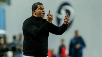 علاء عبدالعال: لا أستطيع مواجهة نجوم الأهلي "العالميين" إلا بهذه الطريقة