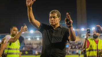 علاء عبد العال: تدريب الأهلي شرف.. وتريزيجيه بديل جيد لـ بن شرقي