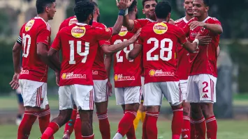 خالد الغندور يعلن رحيل مهاجم الأهلي إلى بتروجيت