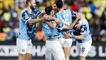 فيديو | التراجع مستمر.. الأهلي يسقط أمام بيراميدز بهدفين في الدوري المصري