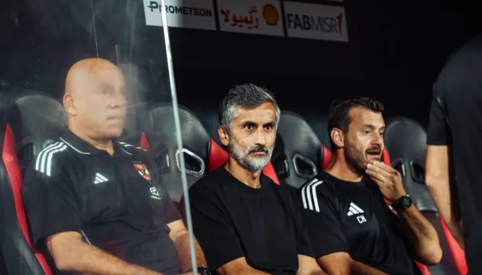 فيديو | صدمة إمام عاشور وغضب الجماهير.. ما لم ترصده الكاميرات في مباراة الأهلي وبيراميدز