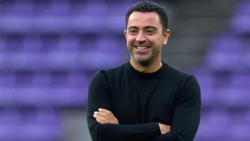 "يحترم مصر".. وكيل تشافي يكشف حقيقة المفاوضات مع الأهلي