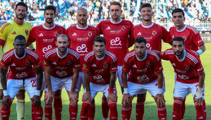 أزمة الدكة الحمراء.. كيف فشل ريبيرو في إدارة نجوم الأهلي؟