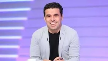 خالد الغندور يلمح لتعاقد الزمالك مع محترف الأهلي السابق