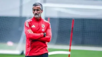 بسبب ريبيرو.. لاعب الأهلي يفسخ عقده