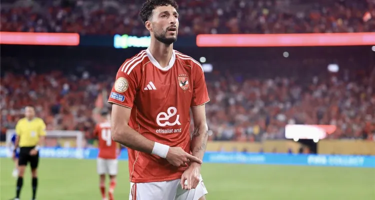 لاعب الأهلي السابق: وسام أبو علي أحرجهم.. وهو "مش ابن النادي"