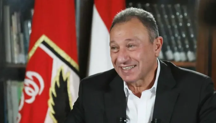 الخطيب "يعكر" مزاج لاعبي الأهلي برسالة عاجلة على "واتساب"