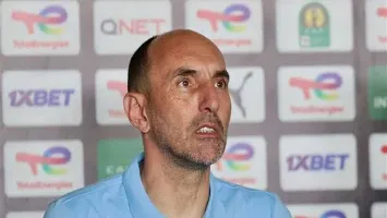 "مقاتل".. مدرب بيراميدز يعترف: أتمنى ضم لاعب الأهلي