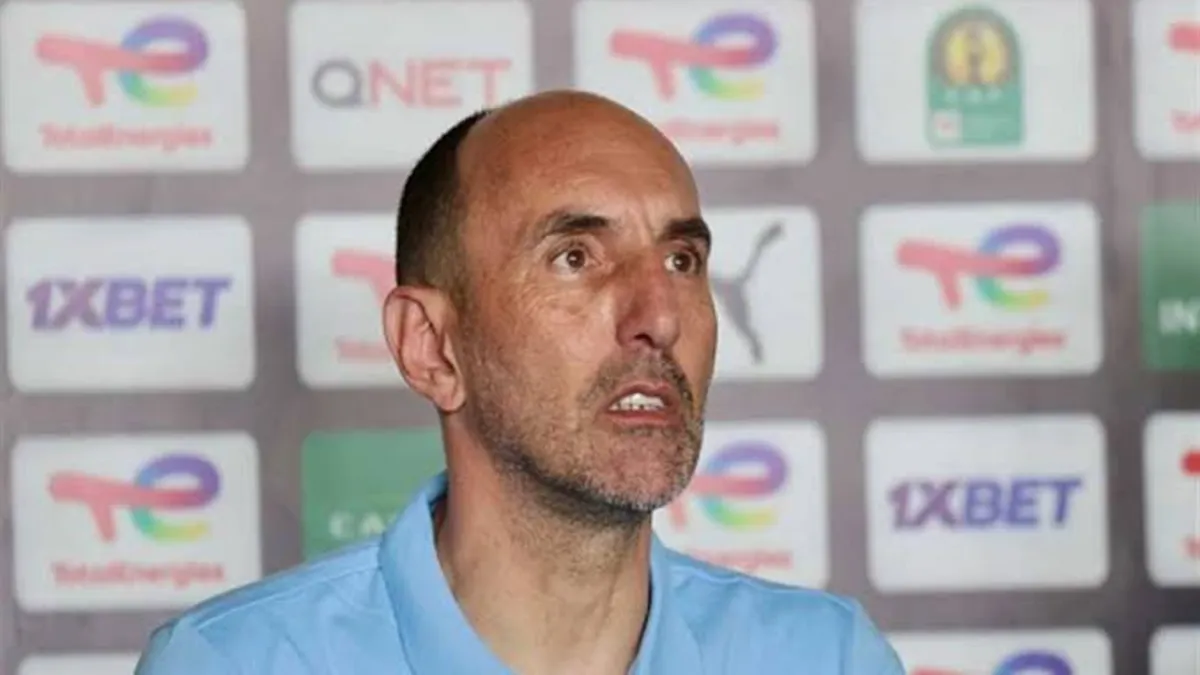 "مقاتل".. مدرب بيراميدز يعترف: أتمنى ضم لاعب الأهلي