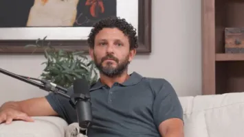 "من عيالي أهم إلى حلم الرئاسة".. الوجه الآخر لمسيرة حسام غالي في الأهلي