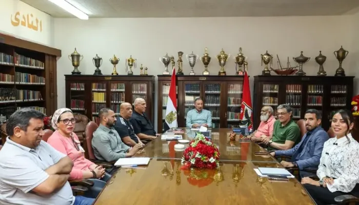 بعد الخطيب.. ثاني الانسحابات من انتخابات الأهلي