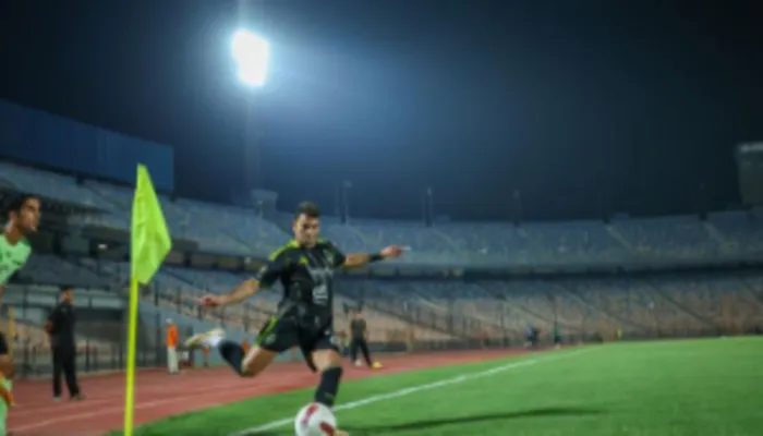 إصابة قوية تجبر زيزو على الخروج من مباراة إنبي