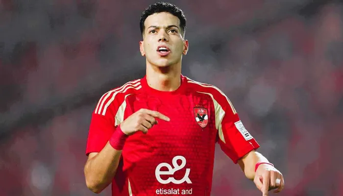 الكشف عن التشخيص الصادم لحالة إمام عاشور.. وموقفه من مباراة الأهلي وسيراميكا