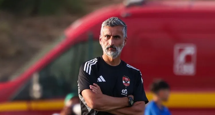 285 ألف دولار على المحك.. هل ينجح الأهلي في تخفيض الشرط الجزائي لـ ريبيرو؟