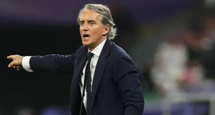 مفاوضات سرية بين الأهلي ومانشيني.. مكالمة "زووم" تكشف المفاجأة