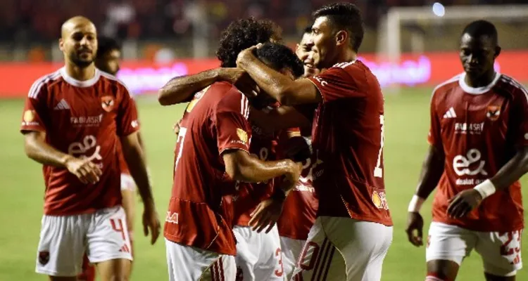 مفاجأة.. الشناوي وتريزيجيه في قلب مفاوضات اختيار مدرب الأهلي