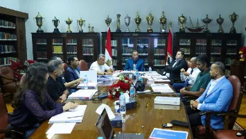 استبعاد مفاجئ.. الأهلي يطيح بثنائي من قائمة المرشحين لتدريب الفريق