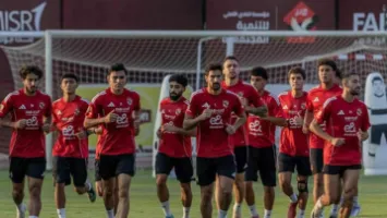 عودة مصاب.. تدريبات الأهلي تكشف مفاجأة قبل مباراة سيراميكا