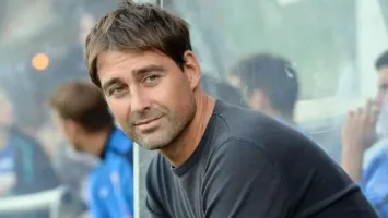 هل يعود فايلر لتدريب الأهلي؟.. وكيله يحسم الجدل