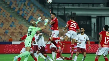 رسميًا.. الأهلي يطلب التحقيق مع حكم فيديو مباراة سيراميكا كليوباترا