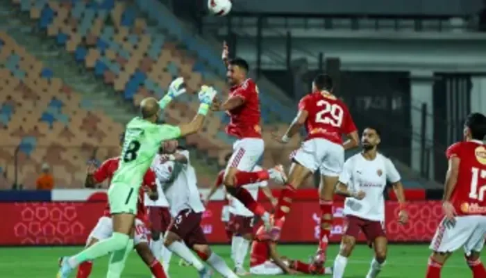 صوره عن رسميًا.. الأهلي يطلب التحقيق مع حكم فيديو مباراة سيراميكا كليوباترا