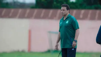 رسائل وإيميلات تعيد حسام البدري إلى طاولة الأهلي