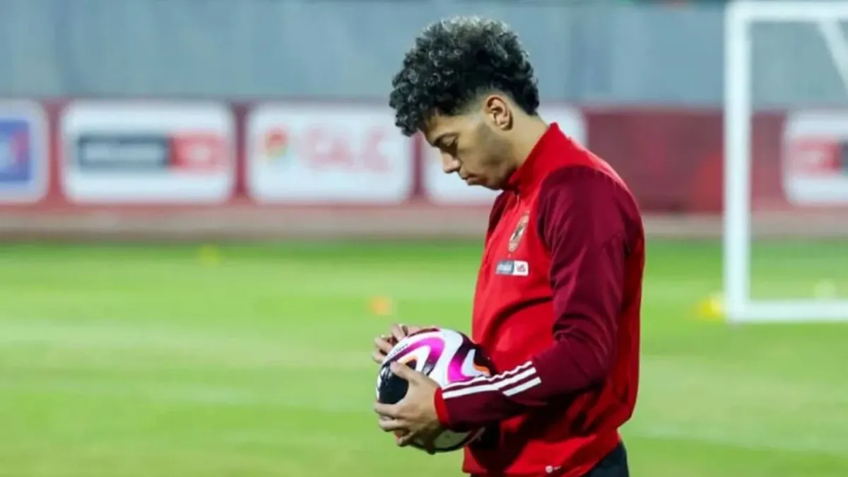 "من حق الأهلي يرفض".. تفاصيل كواليس تعديل عقد إمام عاشور