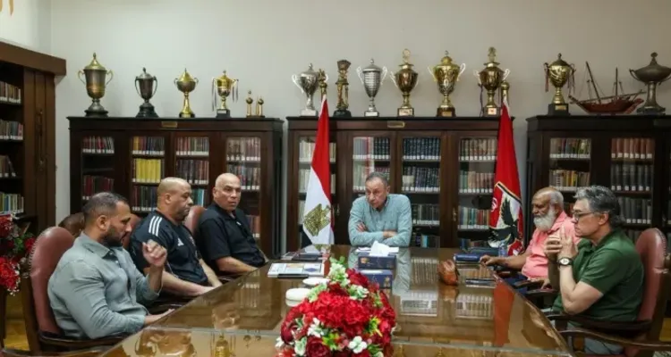 صوره عن مفاجأة بشأن مفاوضات الأهلي مع المرشح التركي والبرتغالي