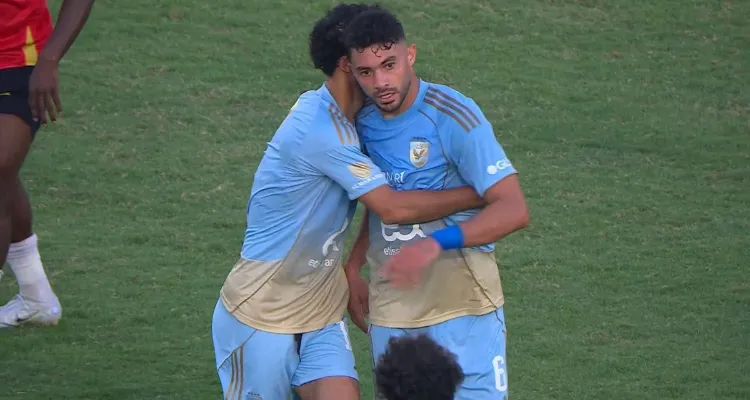 صوره عن قبل قمة الأهلي والزمالك.. ياسر إبراهيم مهدد بعقوبة بسبب جائزة الأفضل