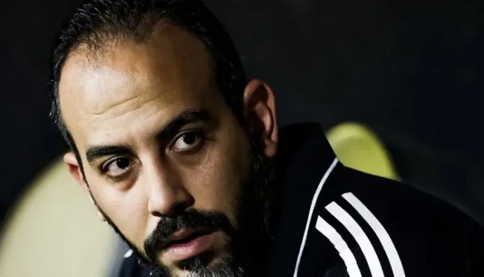 صوره عن الكشف عن بديل أحمد جاب الله طبيب الأهلي حال رحيله بسبب الإصابات