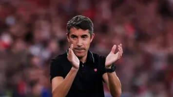 200 ألف يورو تفصل الأهلي عن التعاقد مع برونو لاج