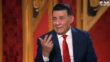 عاجل | إيقاف برنامج مدحت شلبي "مساء الأنوار" بعد تصريحاته عن الخطيب