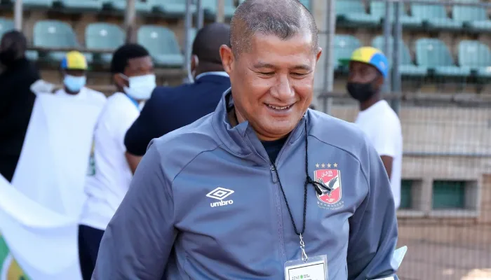 كيفين جونسون يقدم عبر "صوت الأهلي" روشتة "افتراس" الزمالك في القمة 135