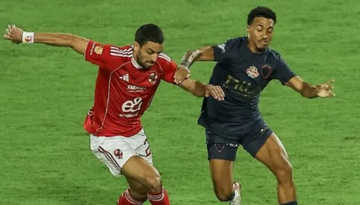 صوره عن سقط وخرج.. إصابة قوية لـ طاهر محمد أمام الزمالك