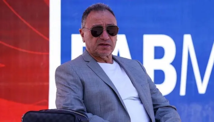 الأهلي يضع رقمًا تاريخيًا لراتب مدربه الأجنبي الجديد