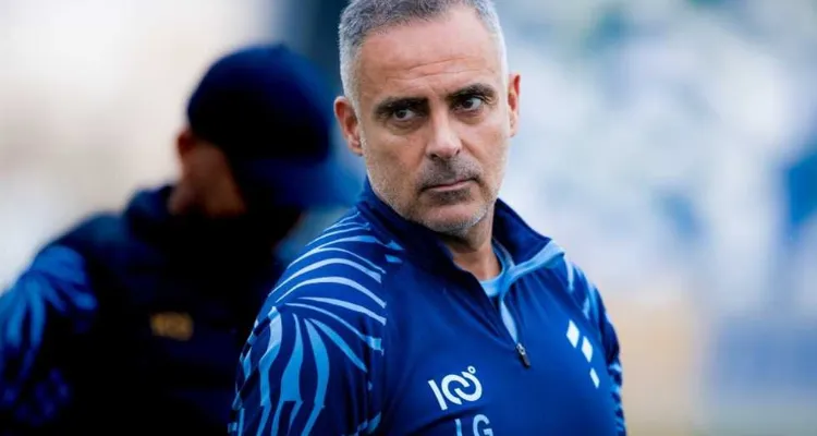 بعد هزائم الفتح.. هل اقترب جوميز من قيادة الأهلي؟