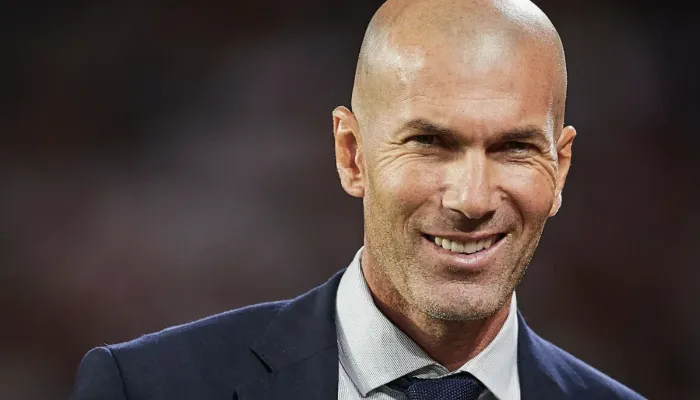 زيدان يرفض تدريب زيزو.. الأهلي فاوض مدرب ريال مدريد ومفاجأة بشأن مصير النحاس