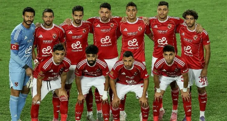 لا بيع ولا إعارة.. الأهلي ينهى اتفاقه مع ثلاثي الفريق على تجديد عقودهم