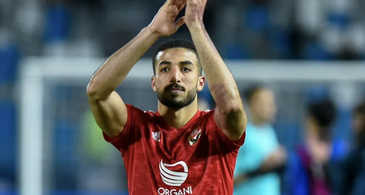 تطور جديد بشأن إمكانية عودة محمد عبد المنعم إلى الأهلي