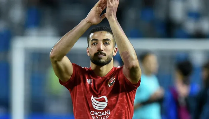 تطور جديد بشأن إمكانية عودة محمد عبد المنعم إلى الأهلي