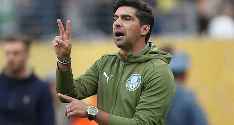 وكيل فيريرا يحسم جدل مستقبله مع بالميراس ومفاوضات الأهلي