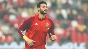 عرض خليجي يربط مصير الشناوي بمدرب الأهلي الجديد