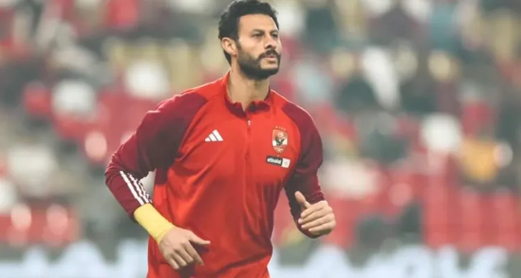 عرض خليجي يربط مصير الشناوي بمدرب الأهلي الجديد