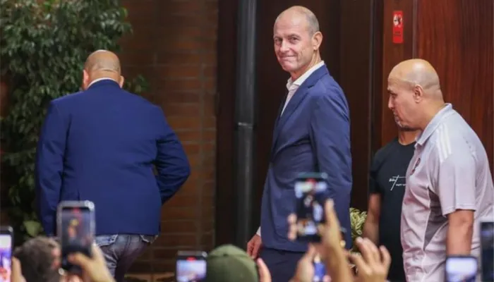 ثنائي ضعيف ومهاجم محلي قريب.. تفاصيل اجتماع الخطيب مع توروب