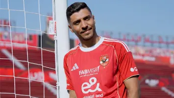 توروب يحسم موقفه من استمرار محمد شريف مع الأهلي