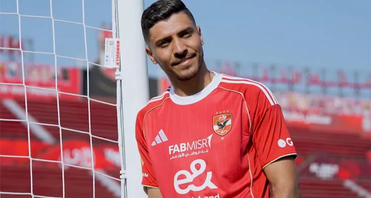 توروب يحسم موقفه من استمرار محمد شريف مع الأهلي