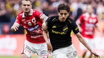 فيديو | مدرب الأهلي السابق مديرًا فنيًا لنادي آيك السويدي