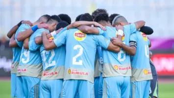 بين إفريقي وأوروبي.. عبد الحفيظ وهلال يحسمان مصير مهاجم الأهلي الجديد